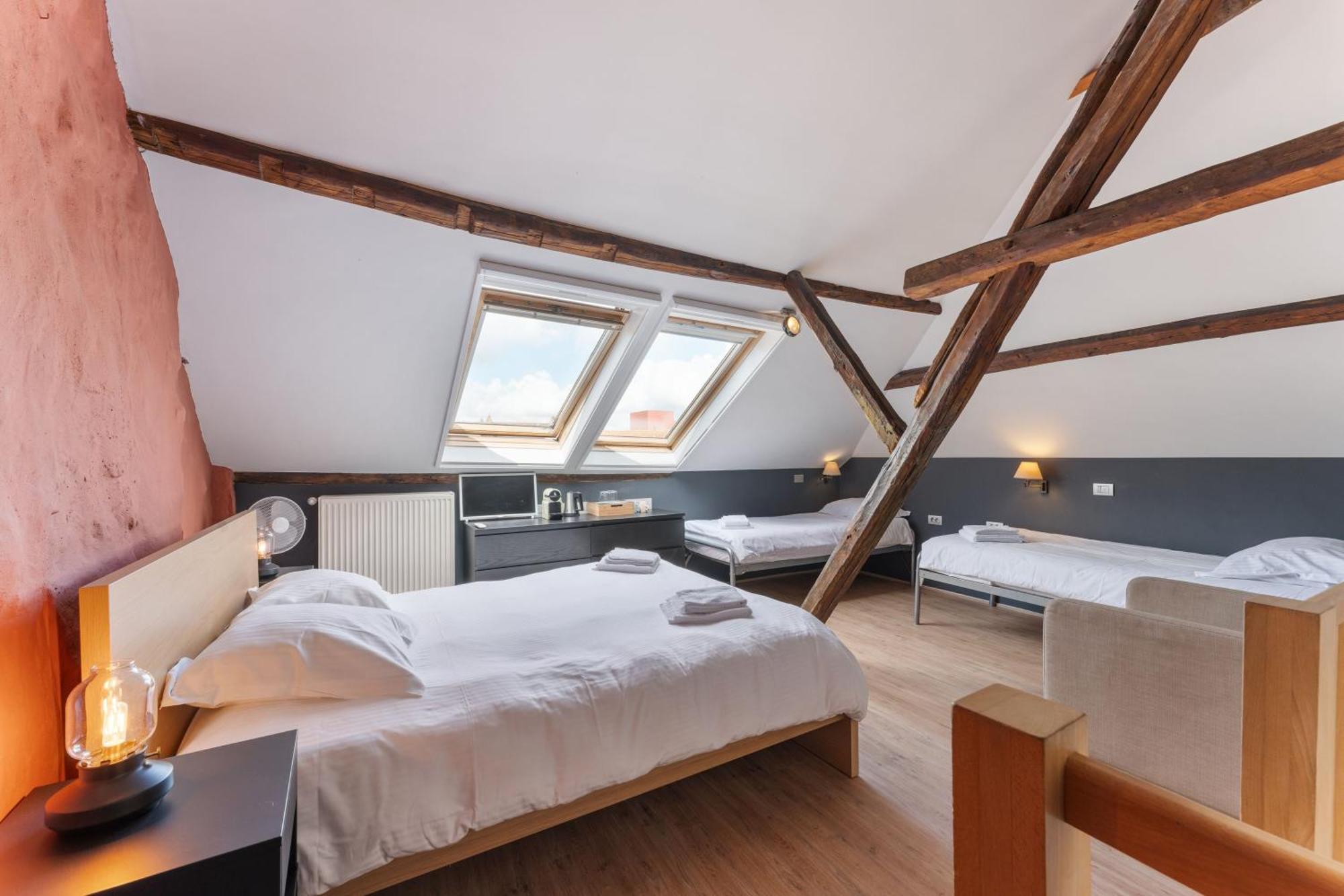 Lake Suites Bruges Luaran gambar