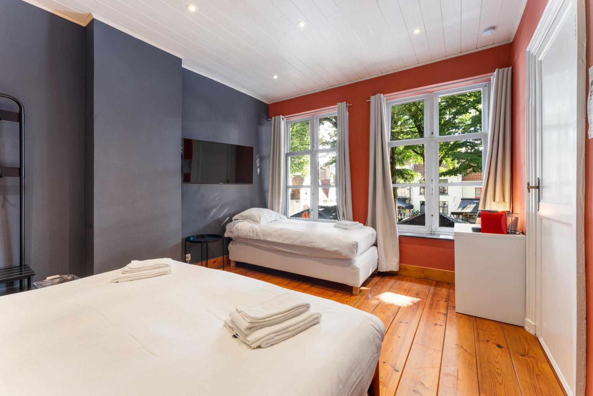 Lake Suites Bruges Luaran gambar