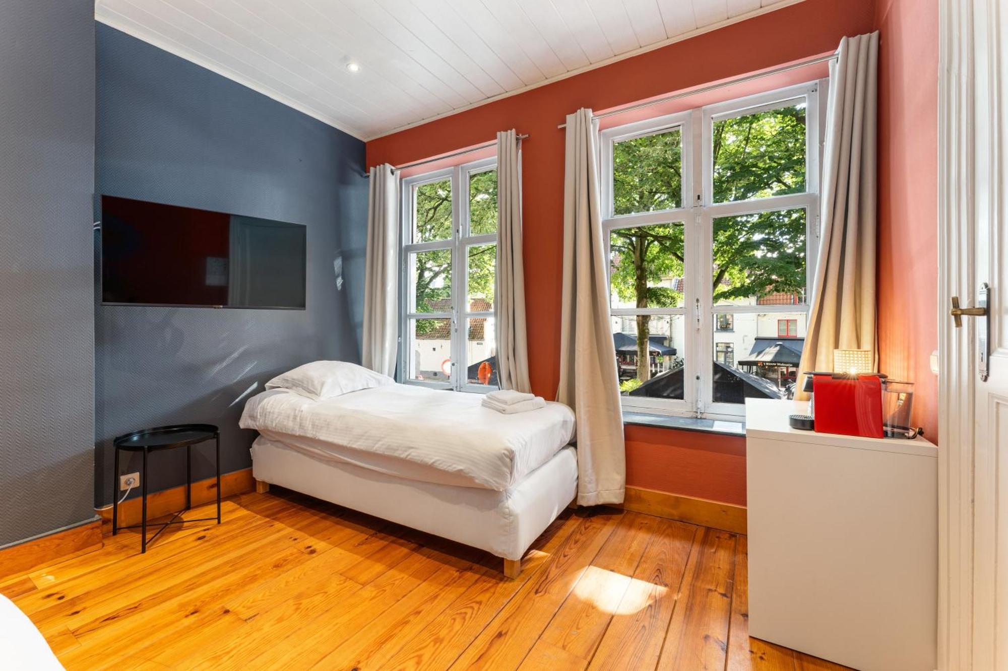 Lake Suites Bruges Luaran gambar