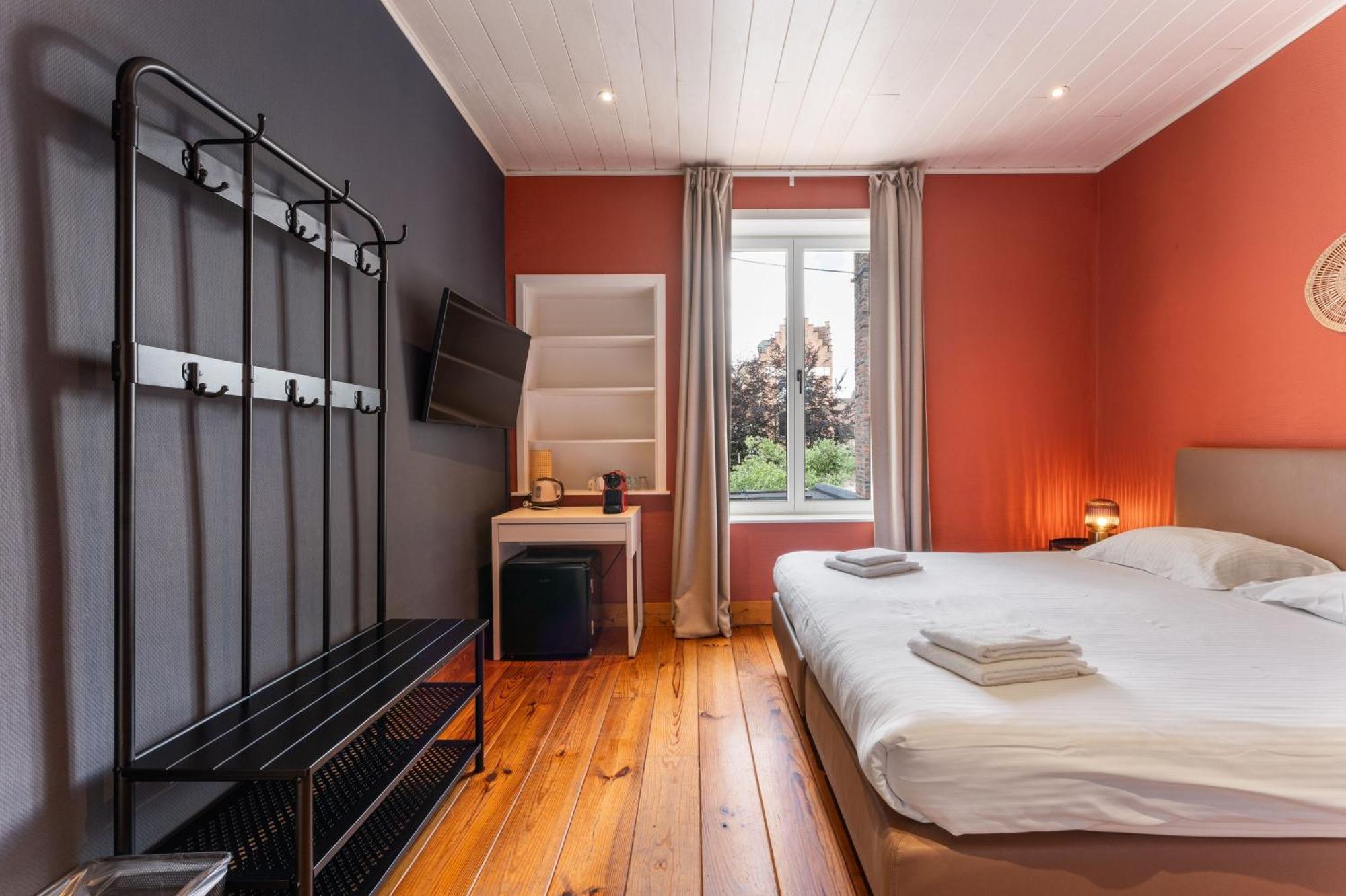 Lake Suites Bruges Luaran gambar