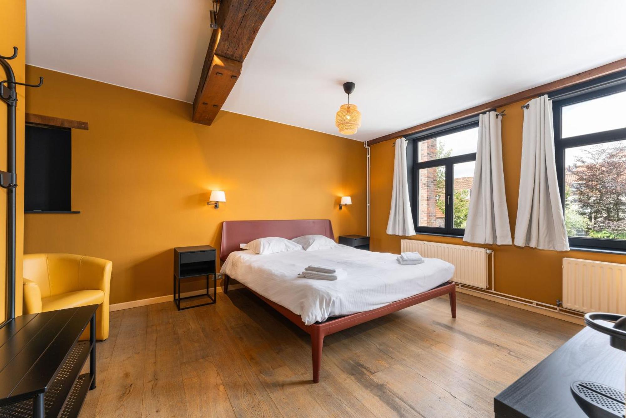 Lake Suites Bruges Luaran gambar