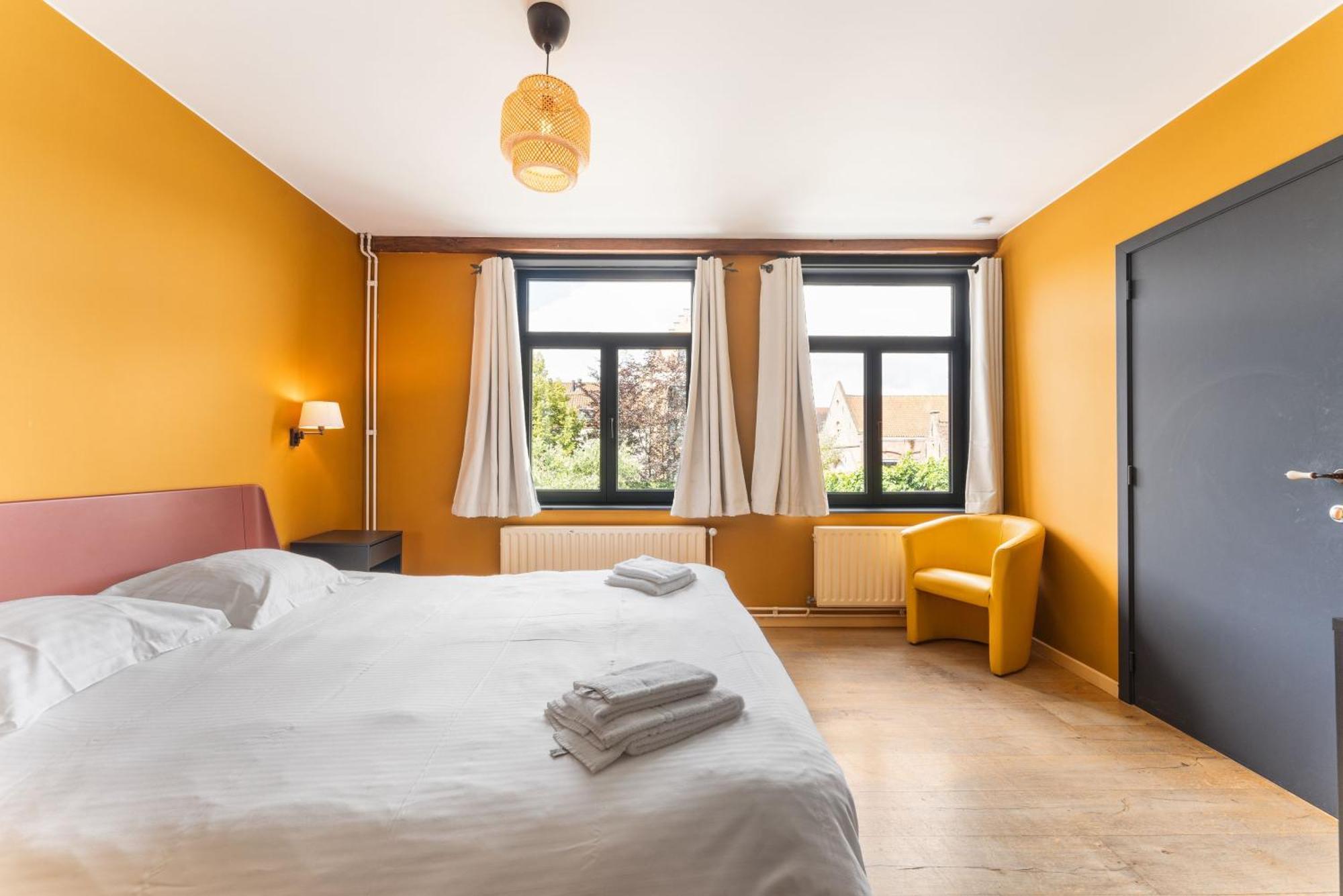 Lake Suites Bruges Luaran gambar