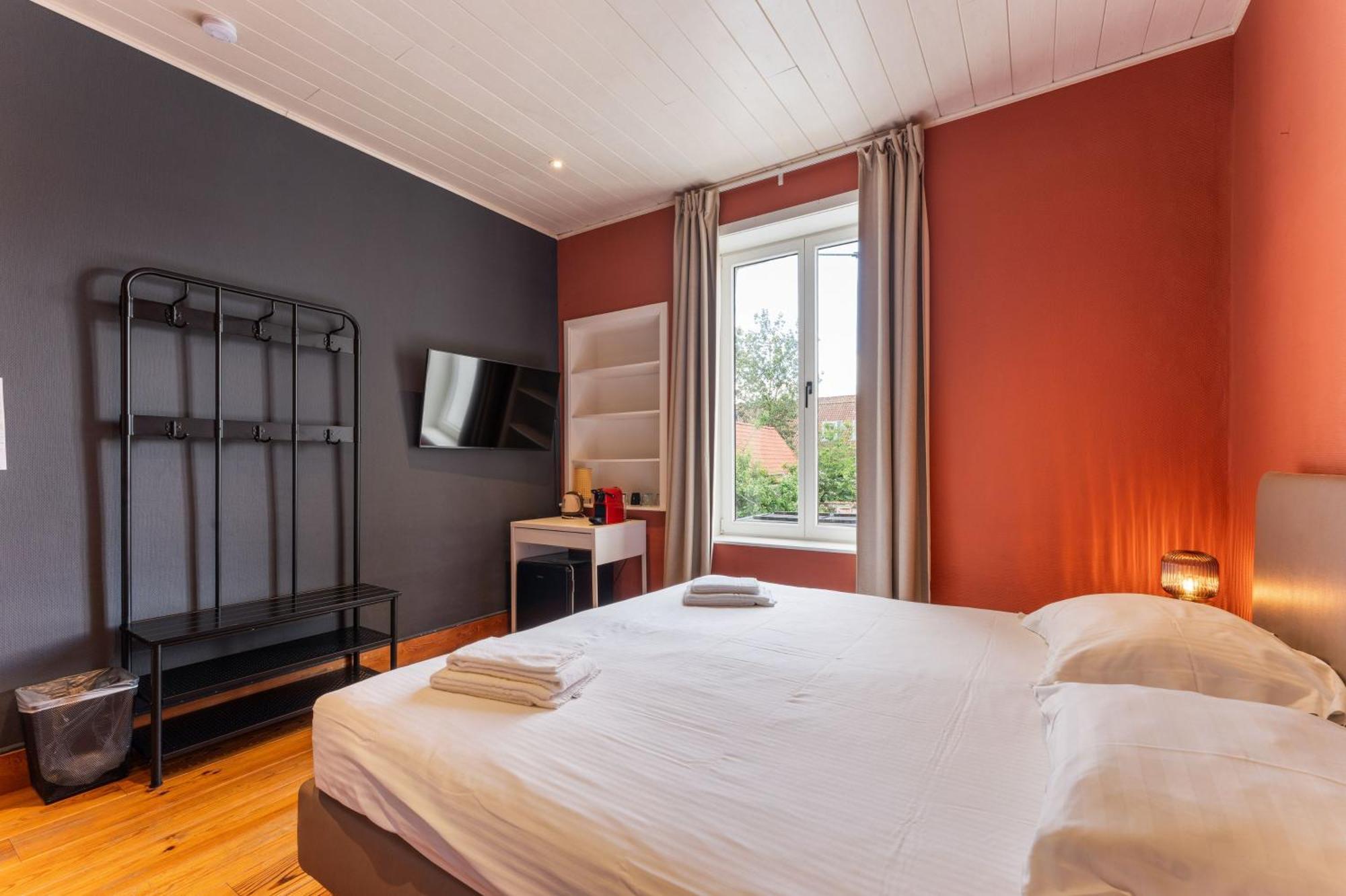 Lake Suites Bruges Luaran gambar