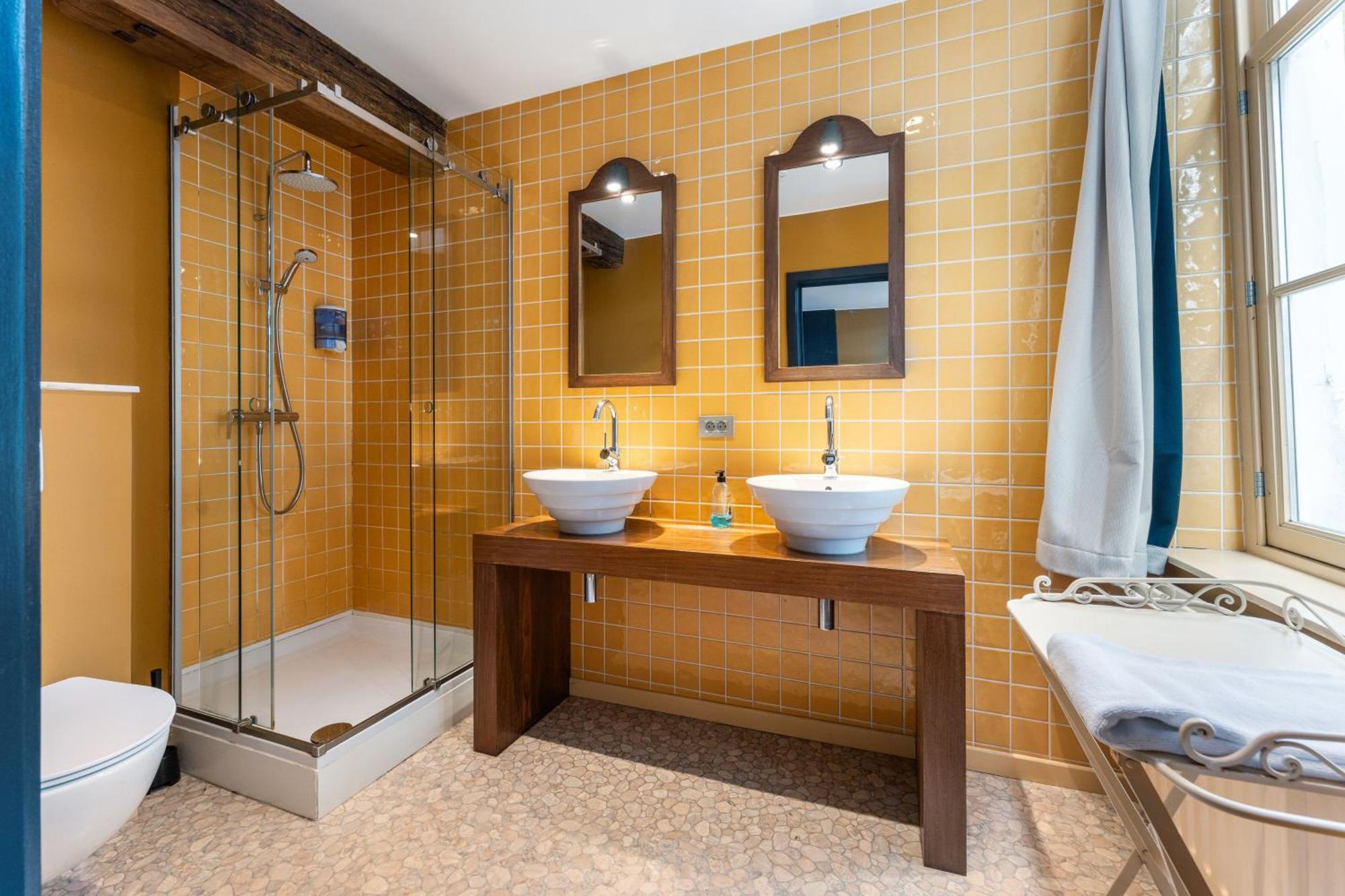 Lake Suites Bruges Luaran gambar
